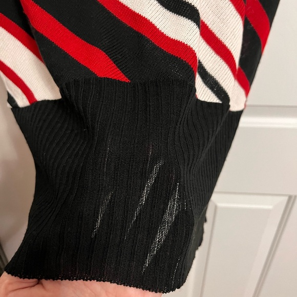 Vintage Striped Knitted Short Sleeved Sweater - Picture 3 of 10